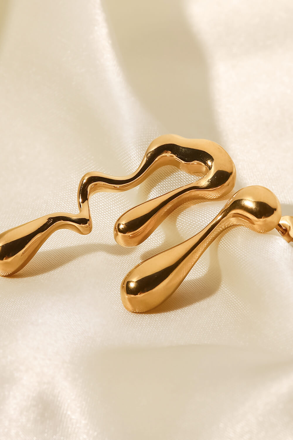 18K Gold-Plated Geometric Mismatched Earrings - alternate earring view