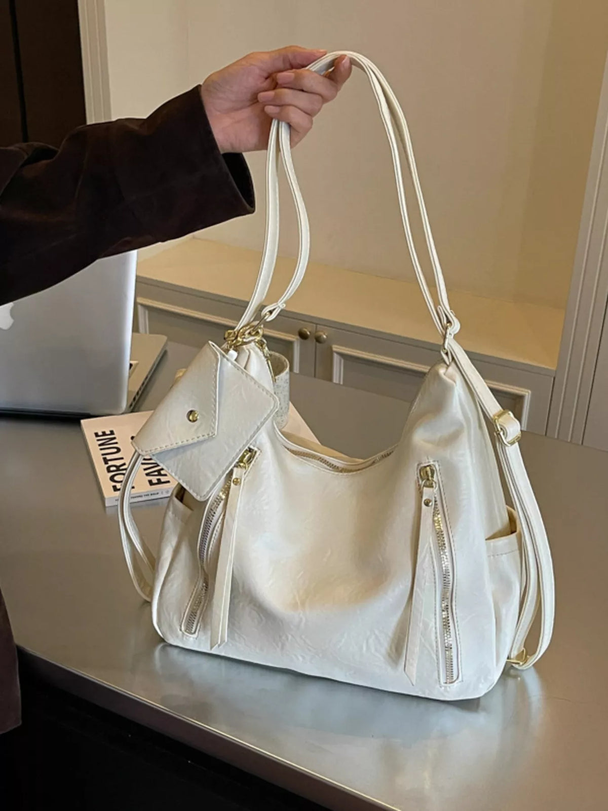 860a5b85b4b24c38b7996e55f3facf7f-Max-Origin