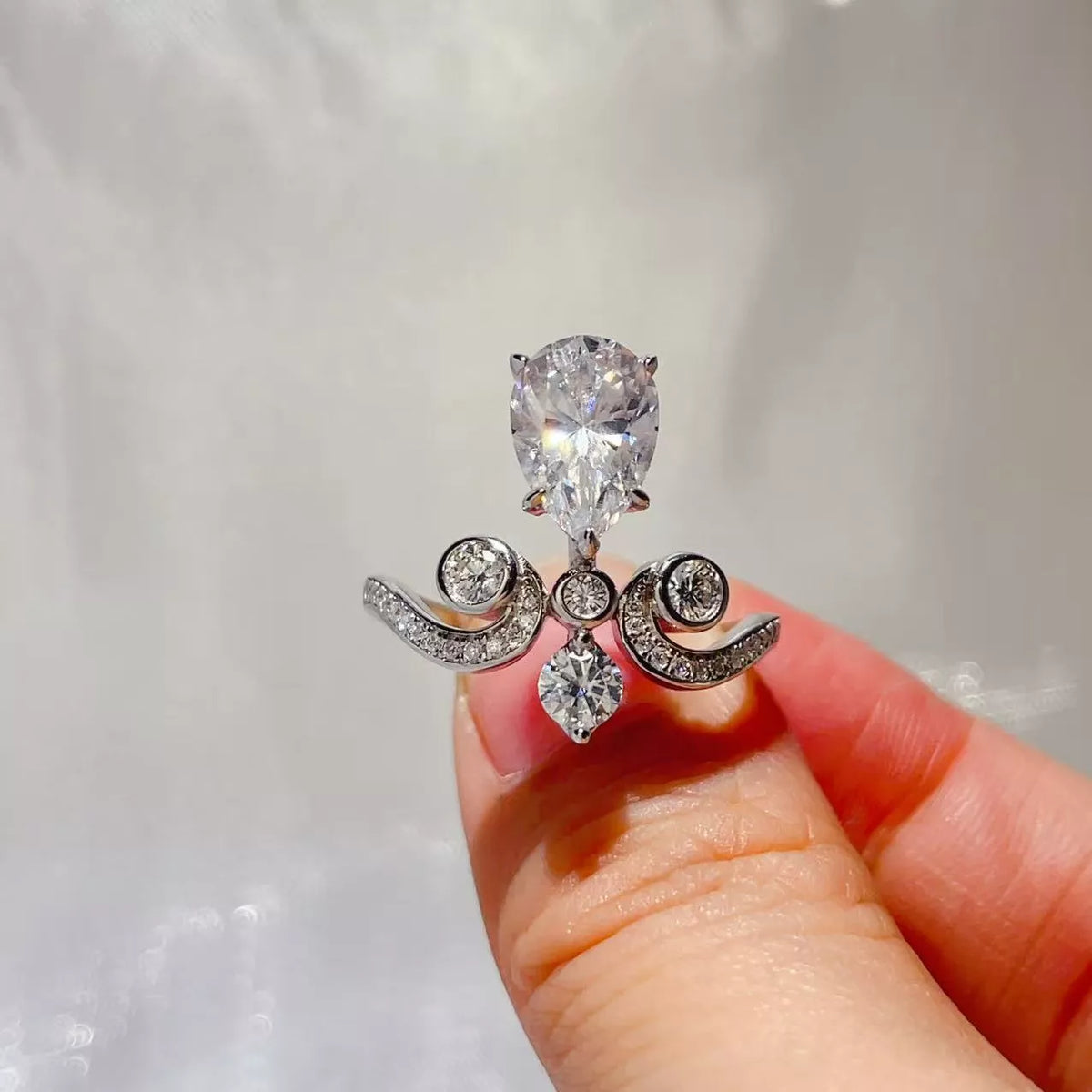 2 Carat Moissanite Sterling Silver Ring in Silver - women's ring