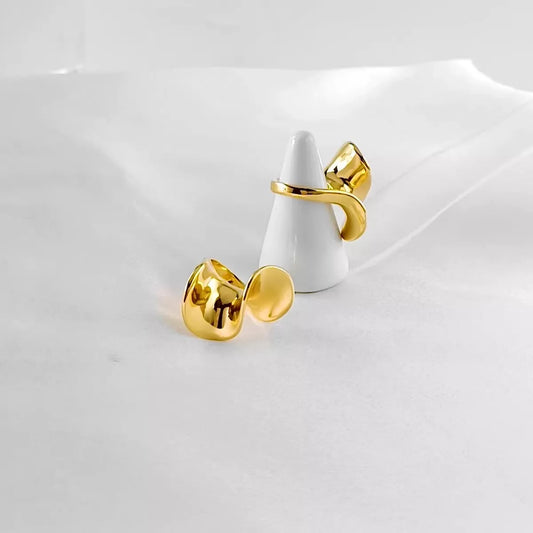 18K Gold-Plated Copper Geometric Sculptural Ring in Gold - women's ring