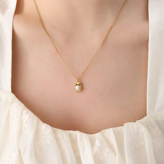 18K Gold-Plated Pearl Pendant Necklace - alternate necklace view