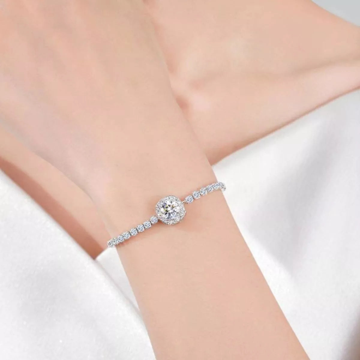 1 Carat Moissanite Sterling Silver Chain Bracelet in Silver - women's chain bracelet