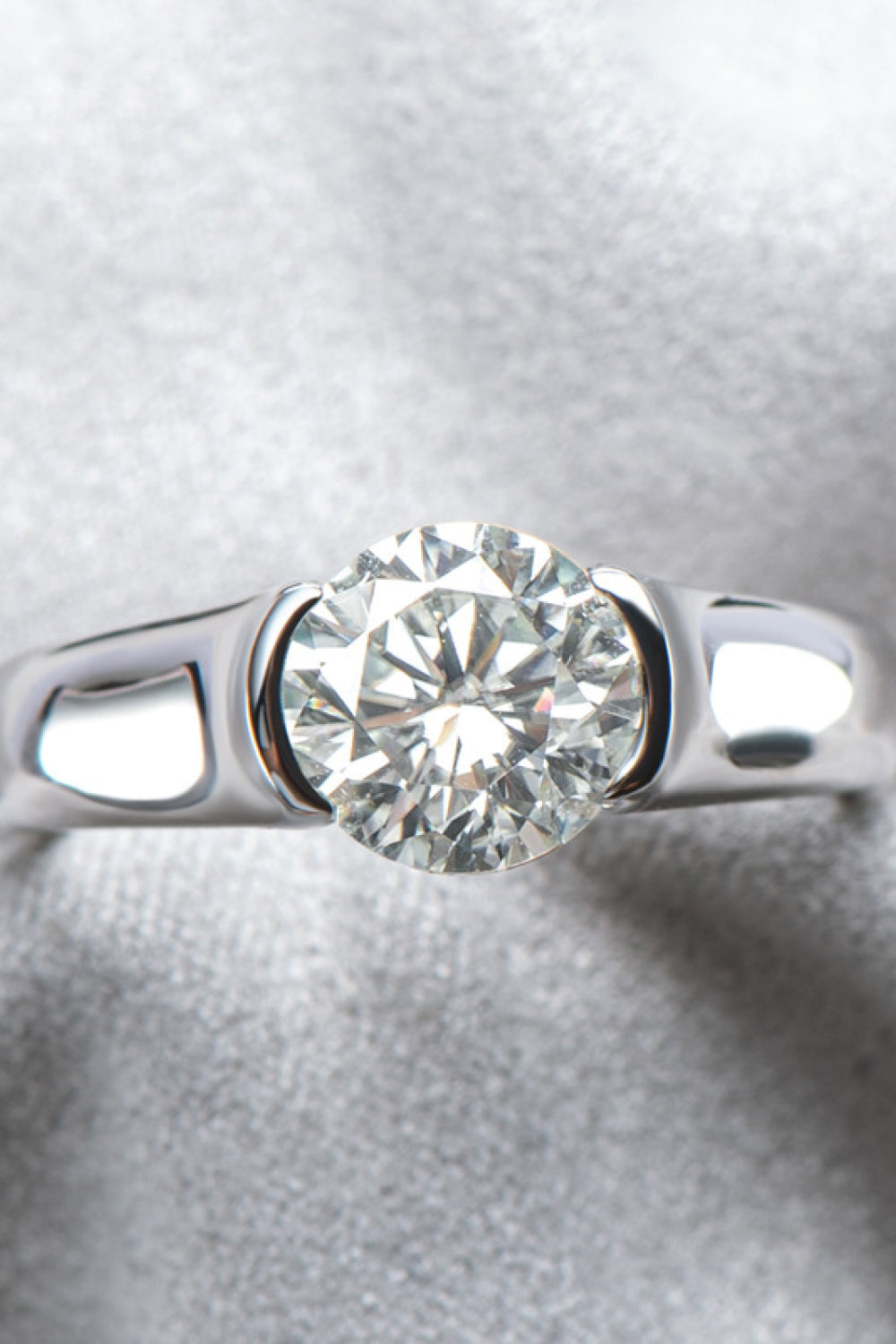 Looking Good 2 Carat Moissanite Platinum-Plated Ring in Silver - women's ring