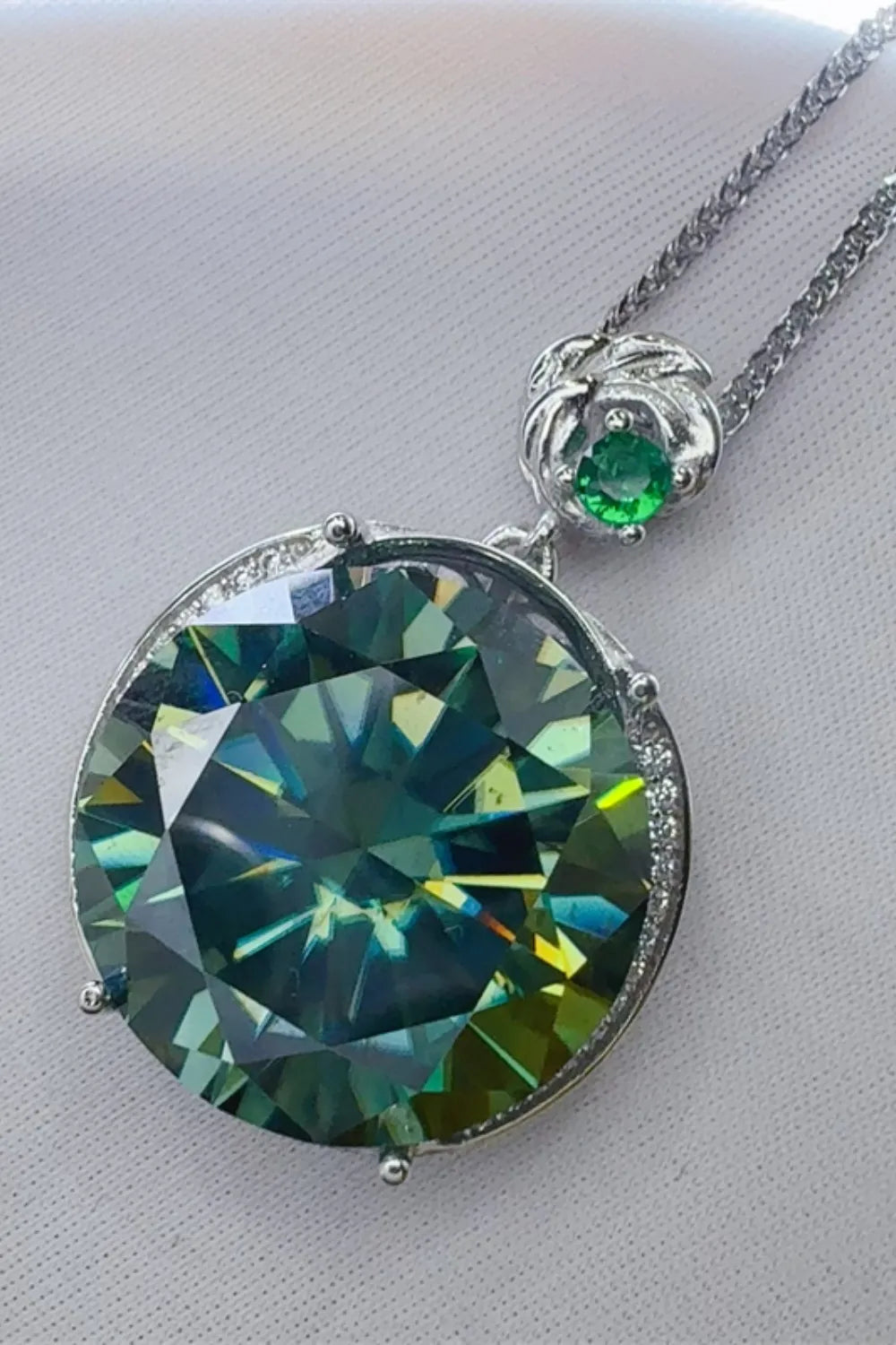 20 Carat Moissanite Sterling Silver Pendant Necklace in Dark Green - women's pendant necklace