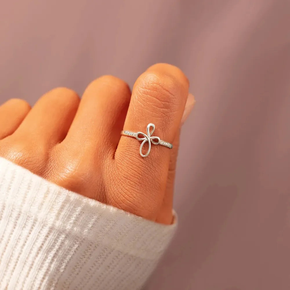 Sterling Silver Geometric Ring in Silver - women's ring