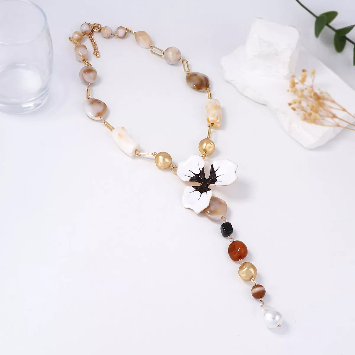 Alloy Dripping Oil Flower Resin Y-Shaped Necklace - alternate necklace view