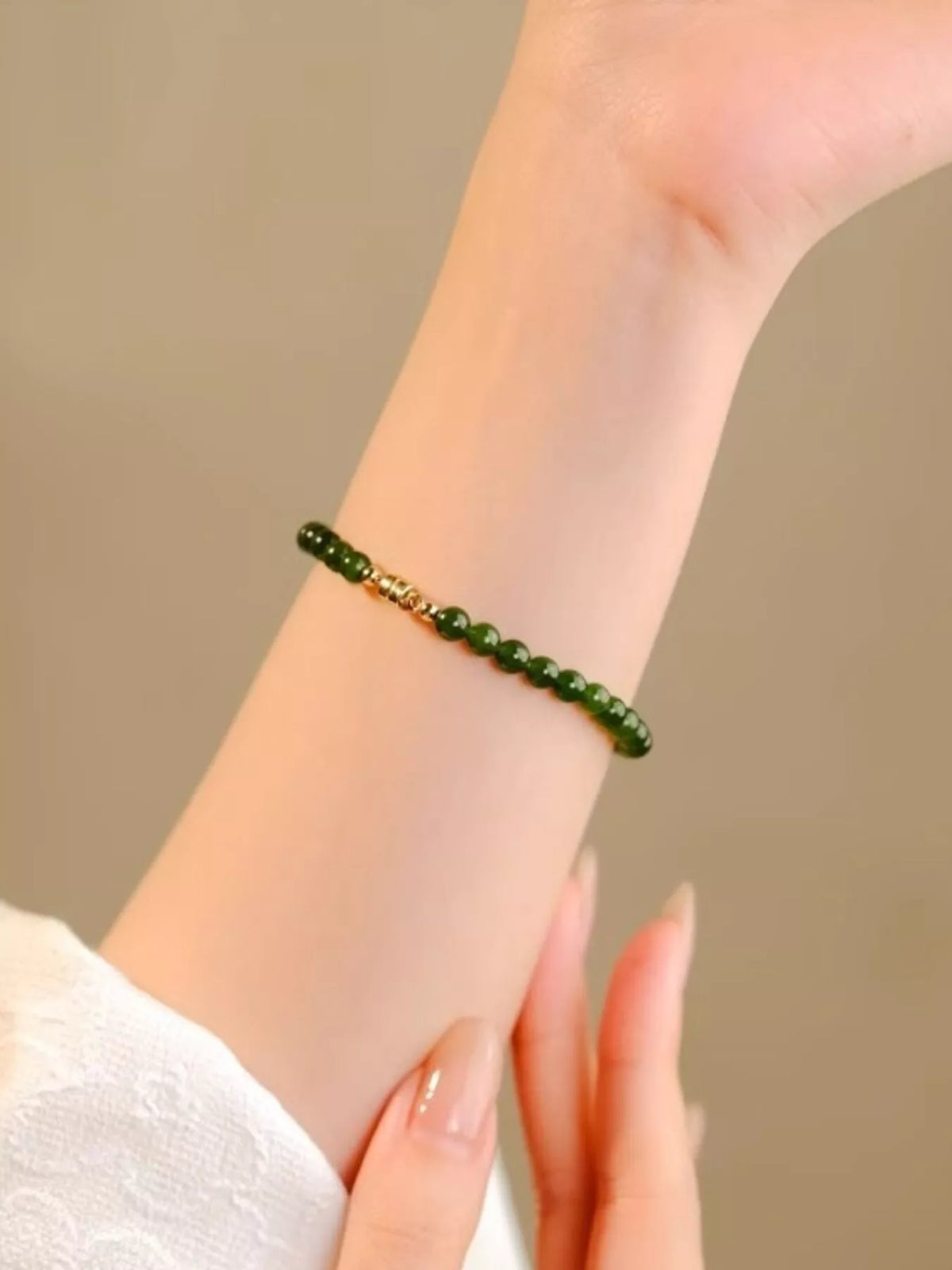 Agate Beaded Bracelet in Dark Green - women's beaded bracelet