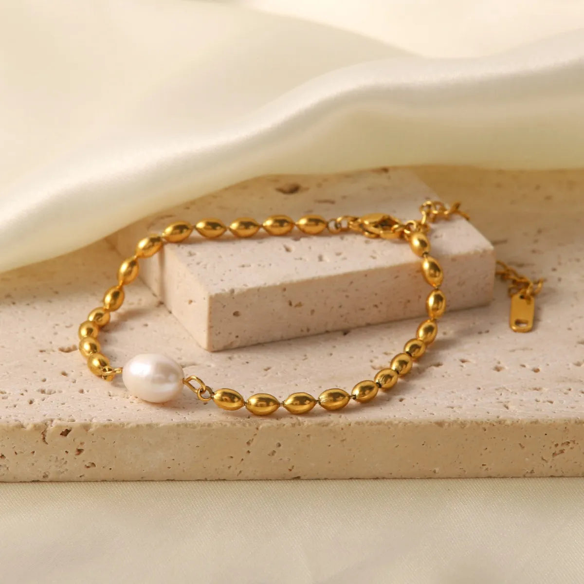 Pearl and Gold Chain Set with Necklace and Bracelet - alternate necklace view
