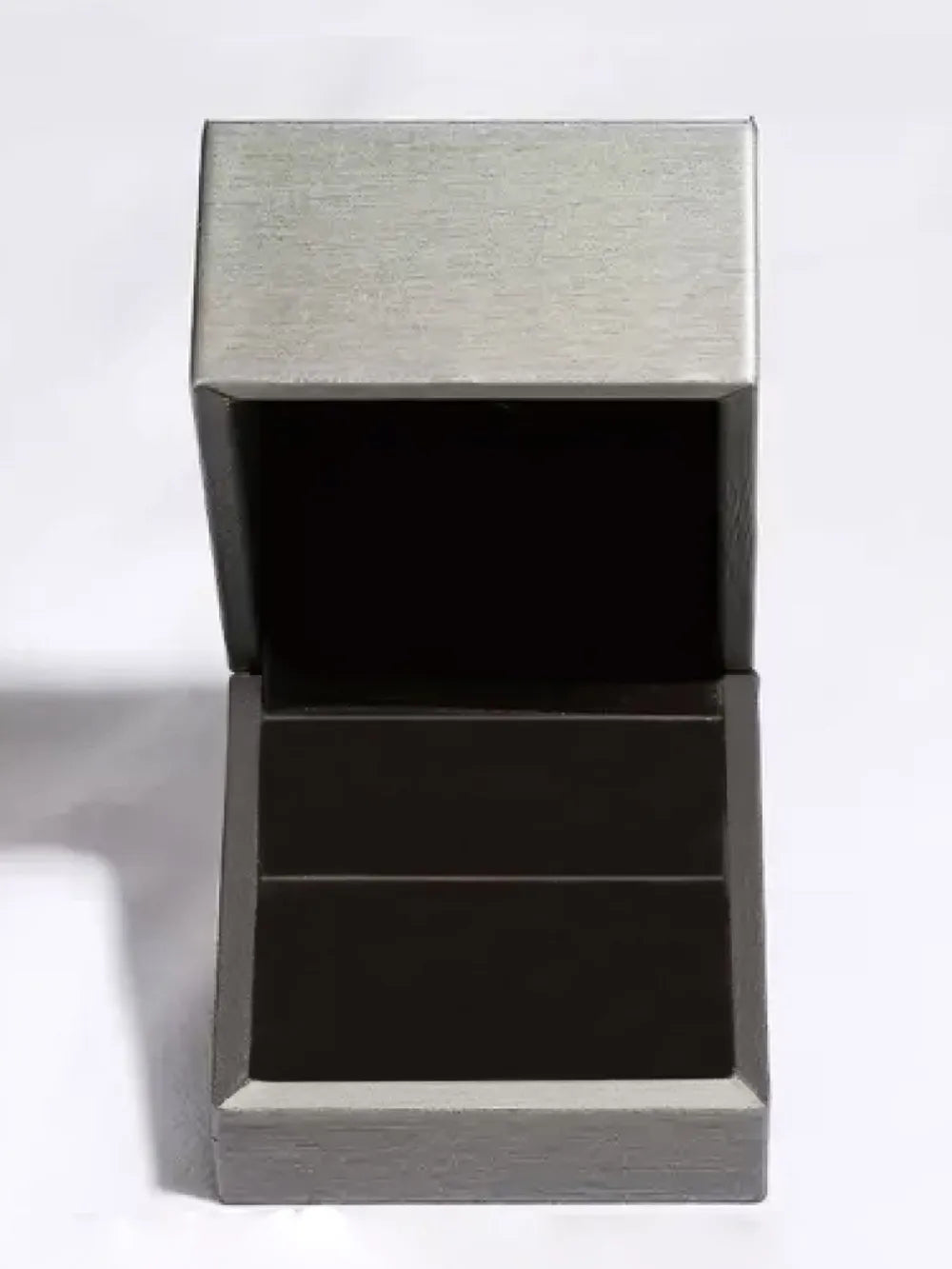 Sterling Silver Bow Ring - alternate ring view