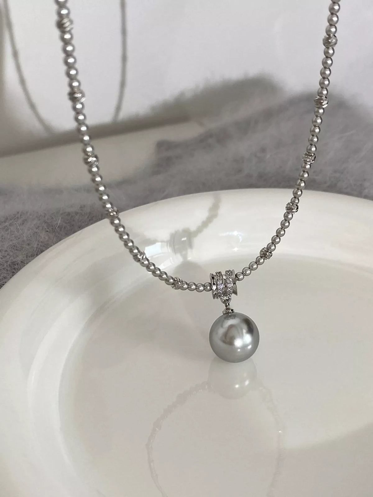 Pearl Pendant Necklace - alternate necklace view