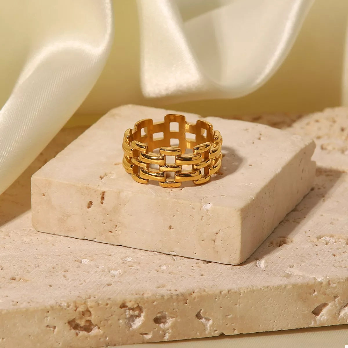 18K Gold-Plated Cutout Ring - alternate ring view