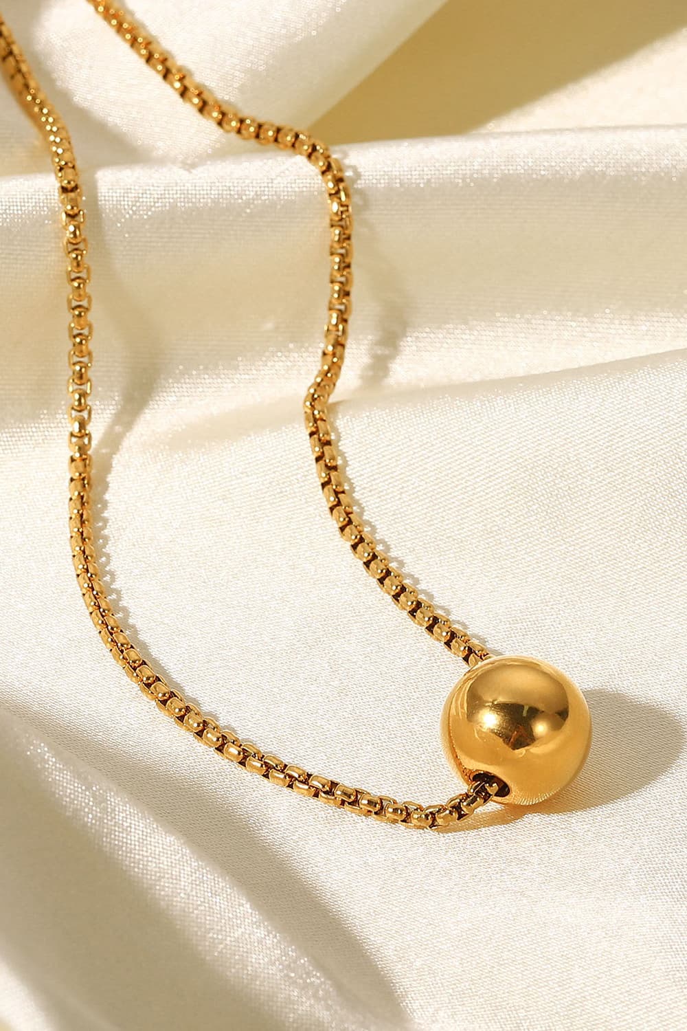 18K Gold-Plated Round Shape Pendant Necklace - alternate necklace view