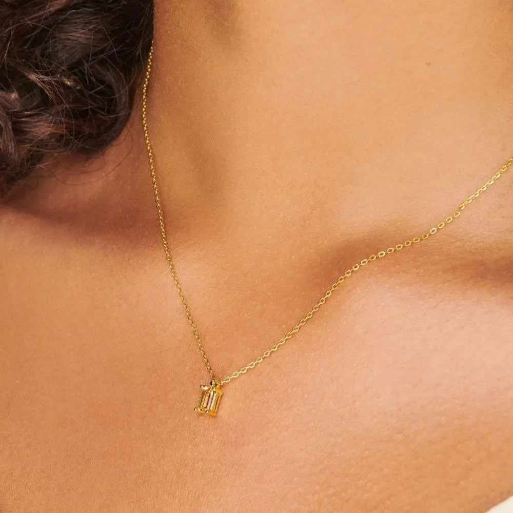Titanium Steel Inlaid Zircon Pendant Necklace - alternate necklace view
