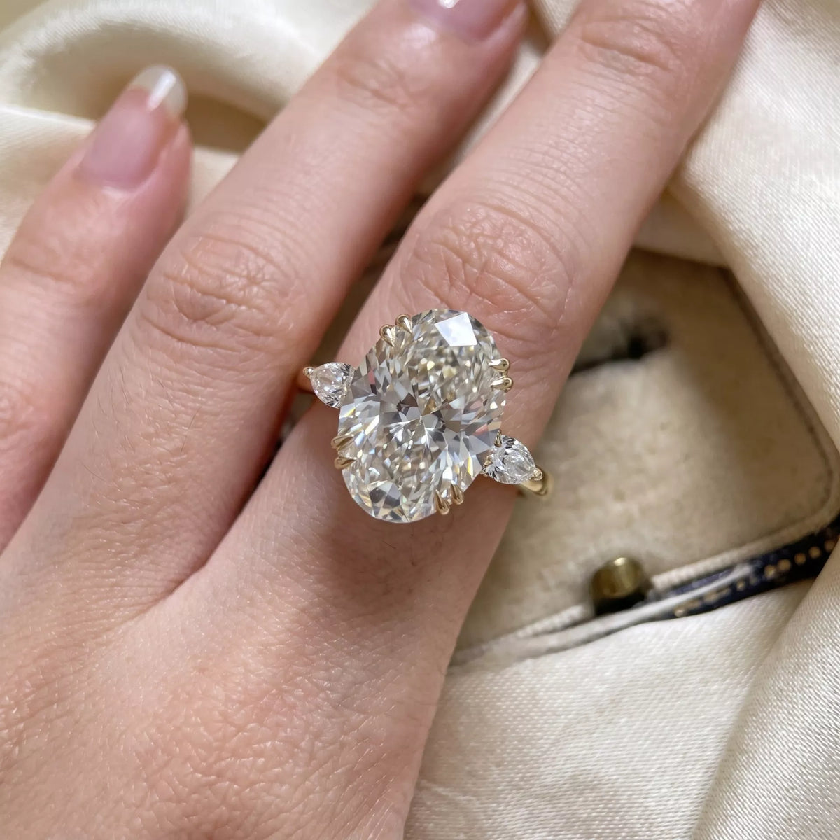 18K Gold-Plated Zircon Oval Ring - alternate ring view