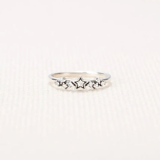 Sterling Silver Star Ring in Silver - women's ring