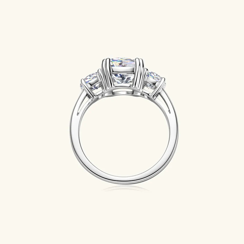 3.5 Carat Moissanite Sterling Silver Ring in Silver - women's ring