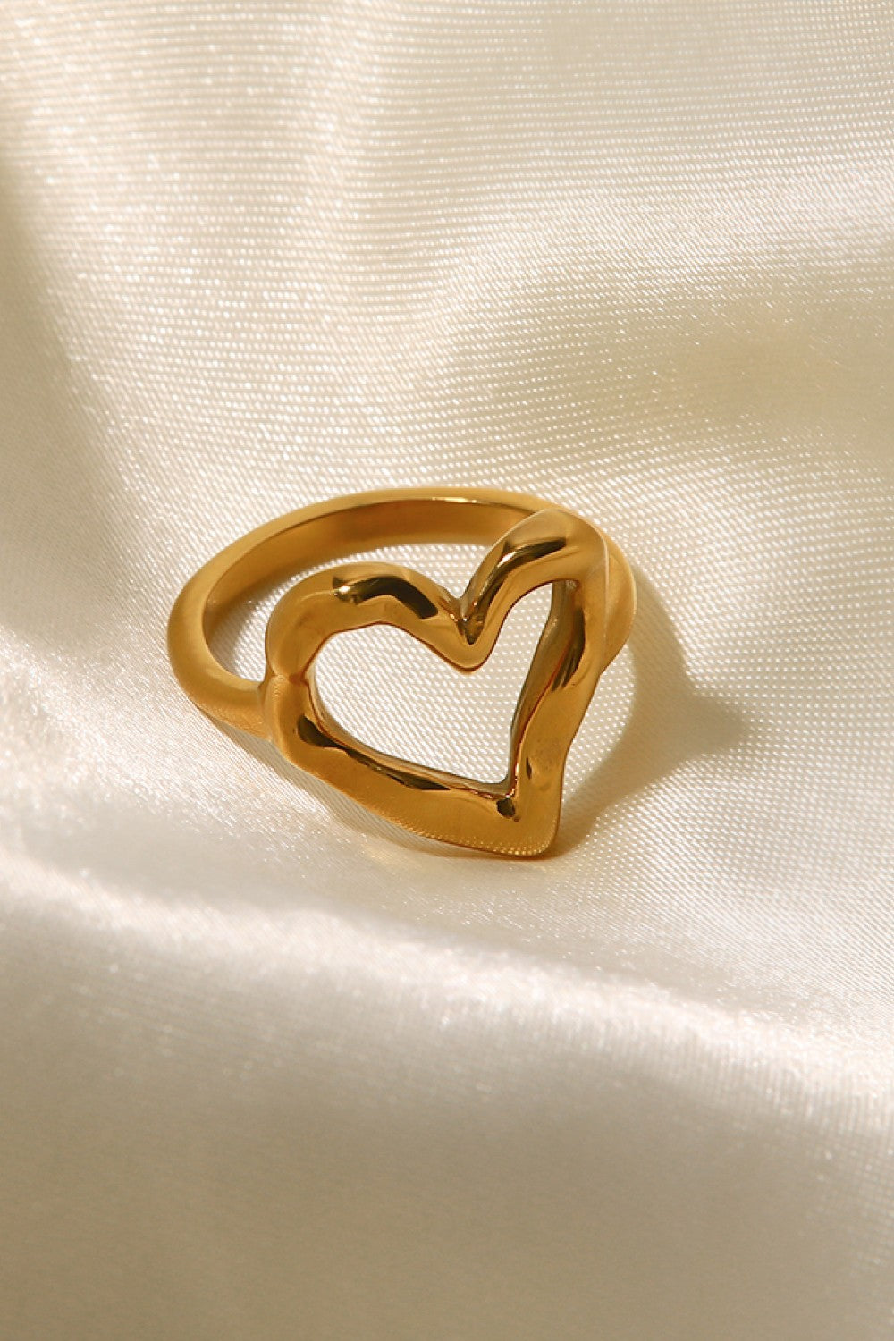 18K Gold-Plated Heart-Shaped Ring - alternate ring view