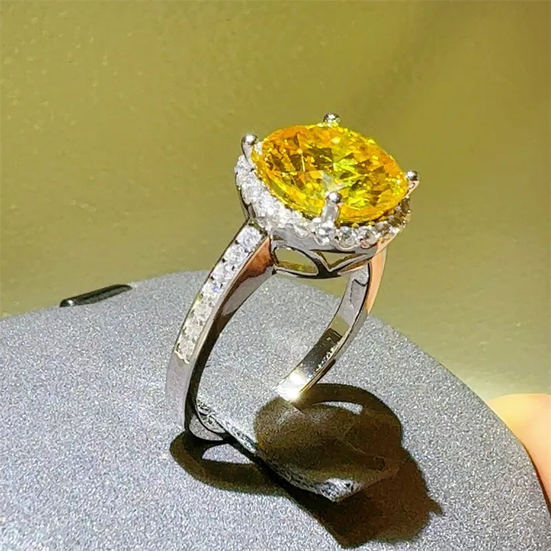 3 Carat Moissanite Zircon Sterling Silver Ring in Silver - women's ring