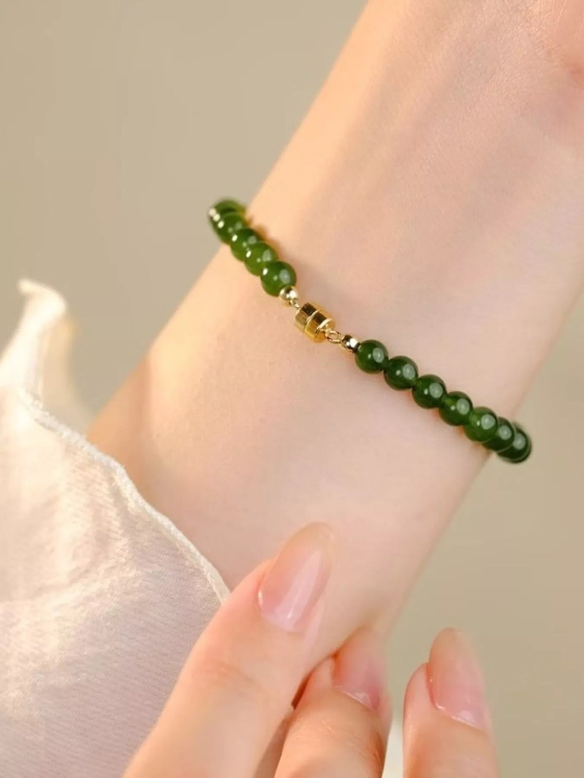 Agate Beaded Bracelet - alternate jewelry view