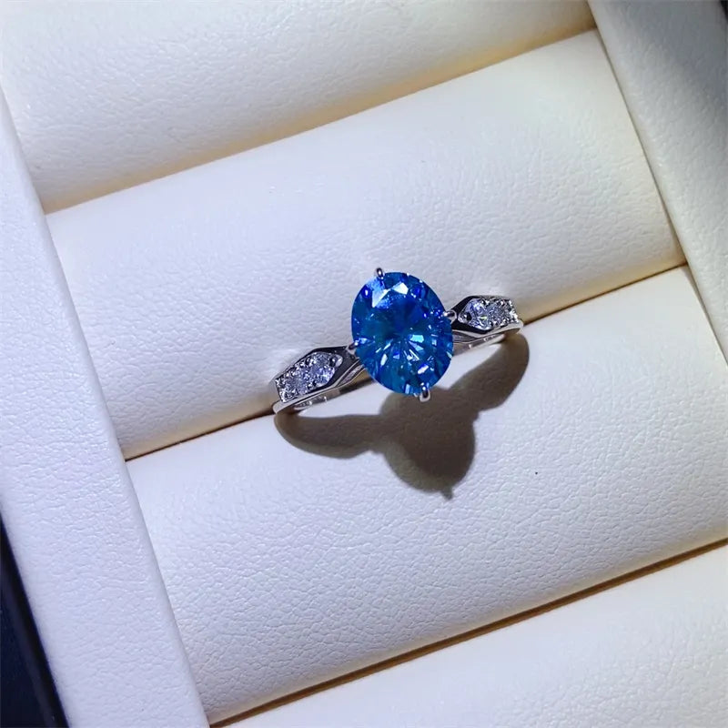 2 Carat Moissanite Sterling Silver Ring in Silver - women's ring