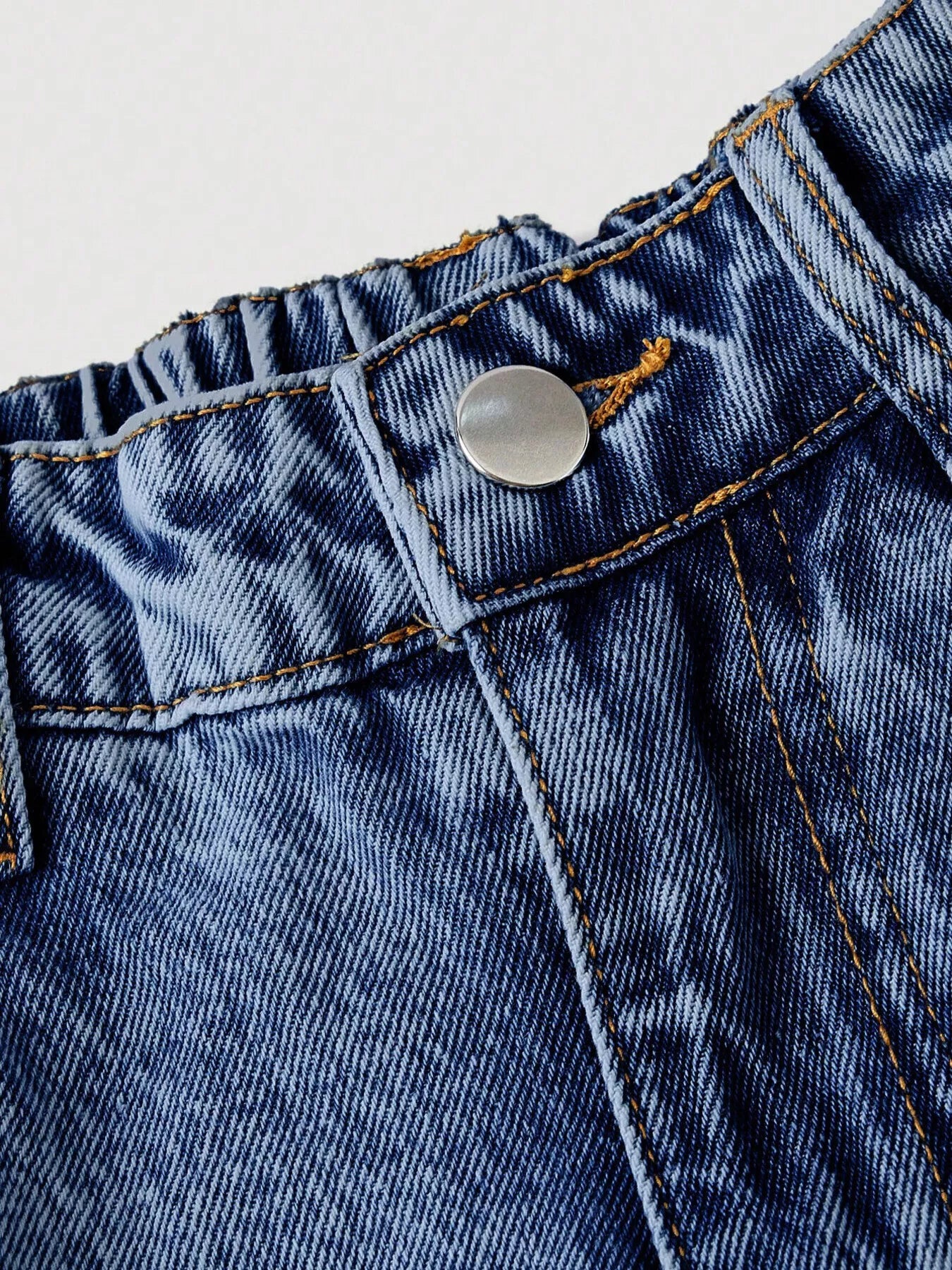 d3e2babc121041d38fc4559b3c1d1f9e-Max-Origin