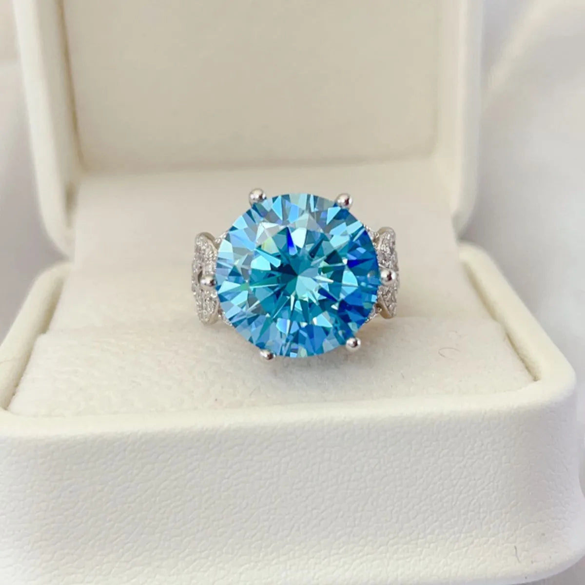 10 Carat Moissanite Sterling Silver Ring - alternate ring view