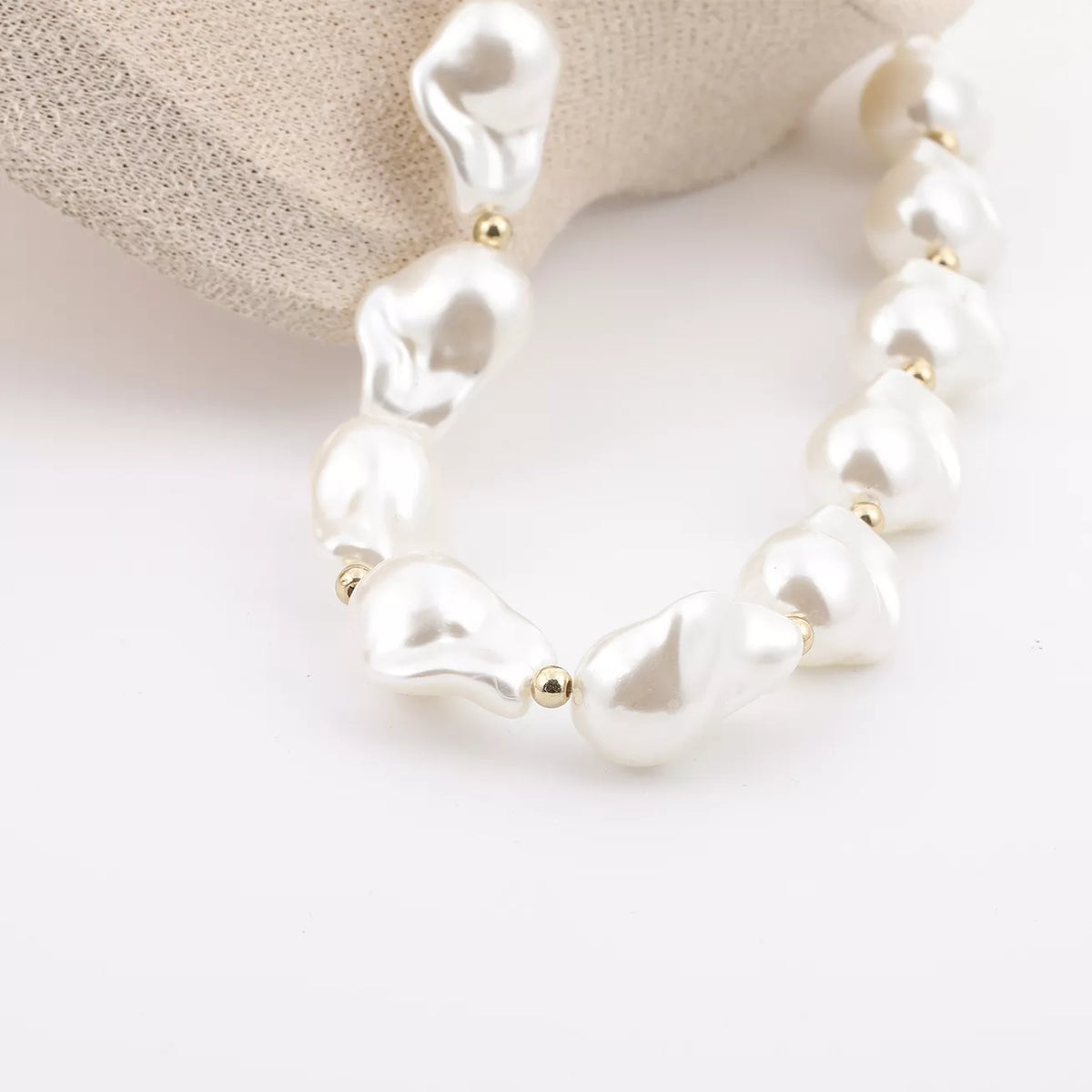 Synthetic Pearl Necklace with Toggle Clasp - alternate necklace view