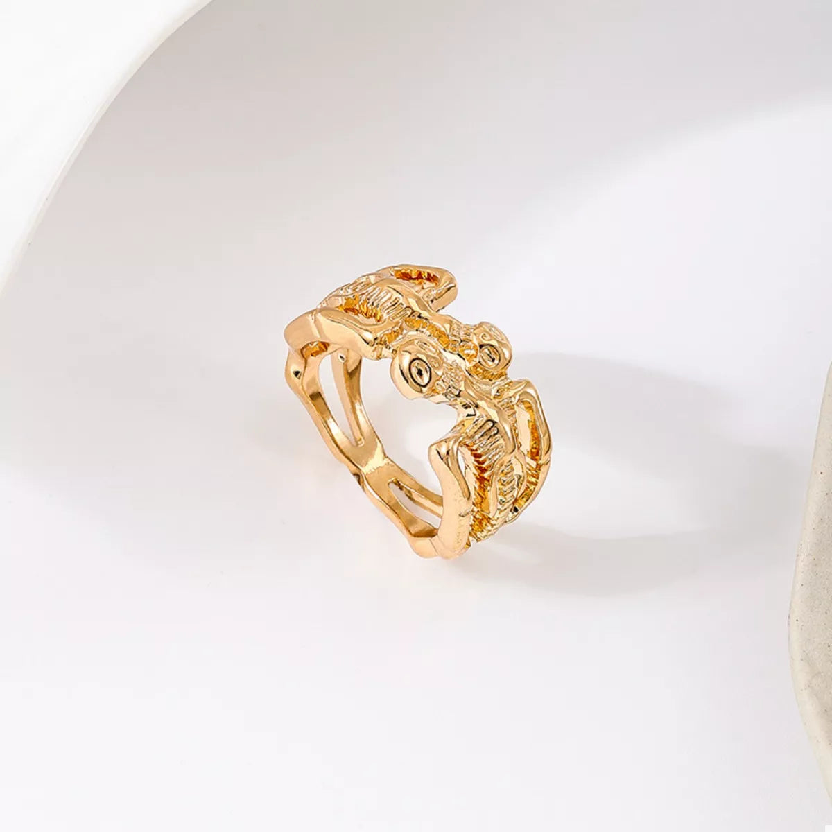 Halloween Skull Alloy Ring - alternate ring view