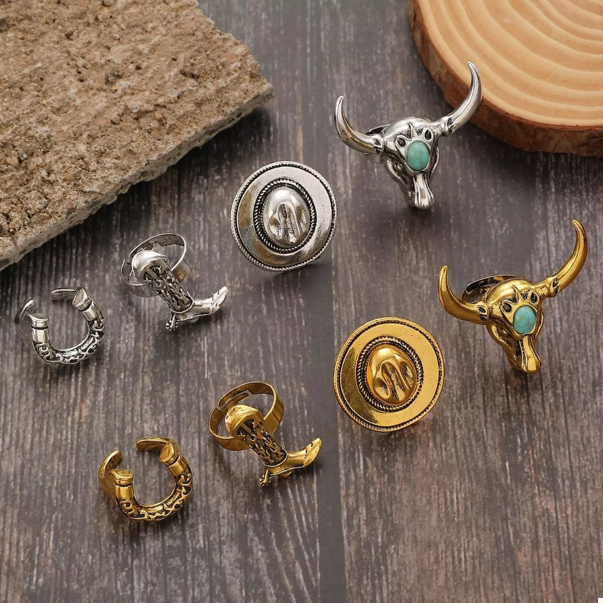 4 Piece Vintage Western Style Bull Head Rings in Gold - women's ring