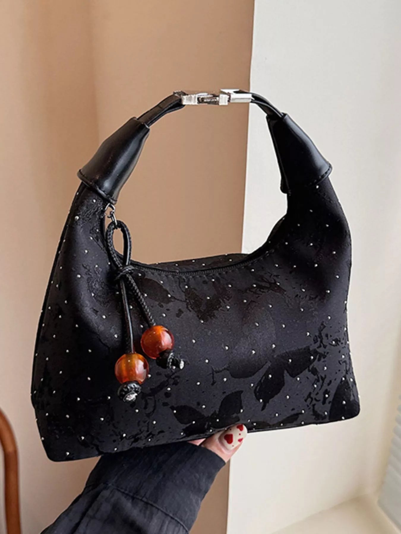eaf378a9-cf93-4779-b2d8-f101fe1c1a53-Max-Origin