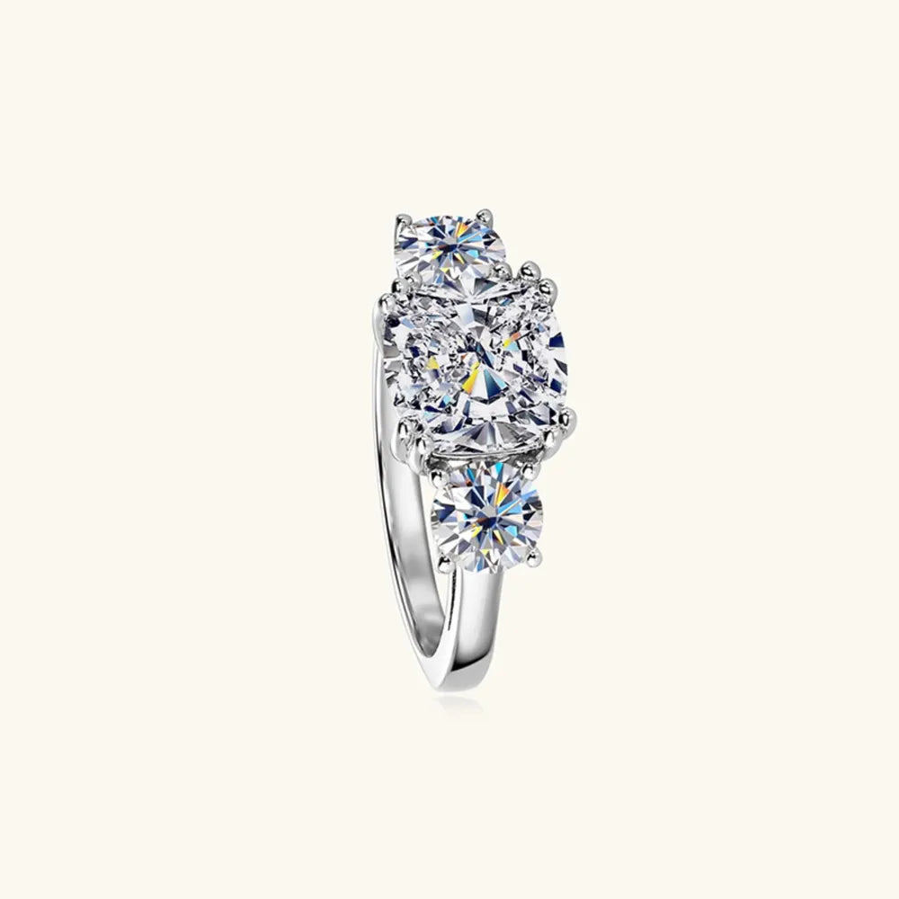 3.5 Carat Moissanite Sterling Silver Ring in Silver - women's ring