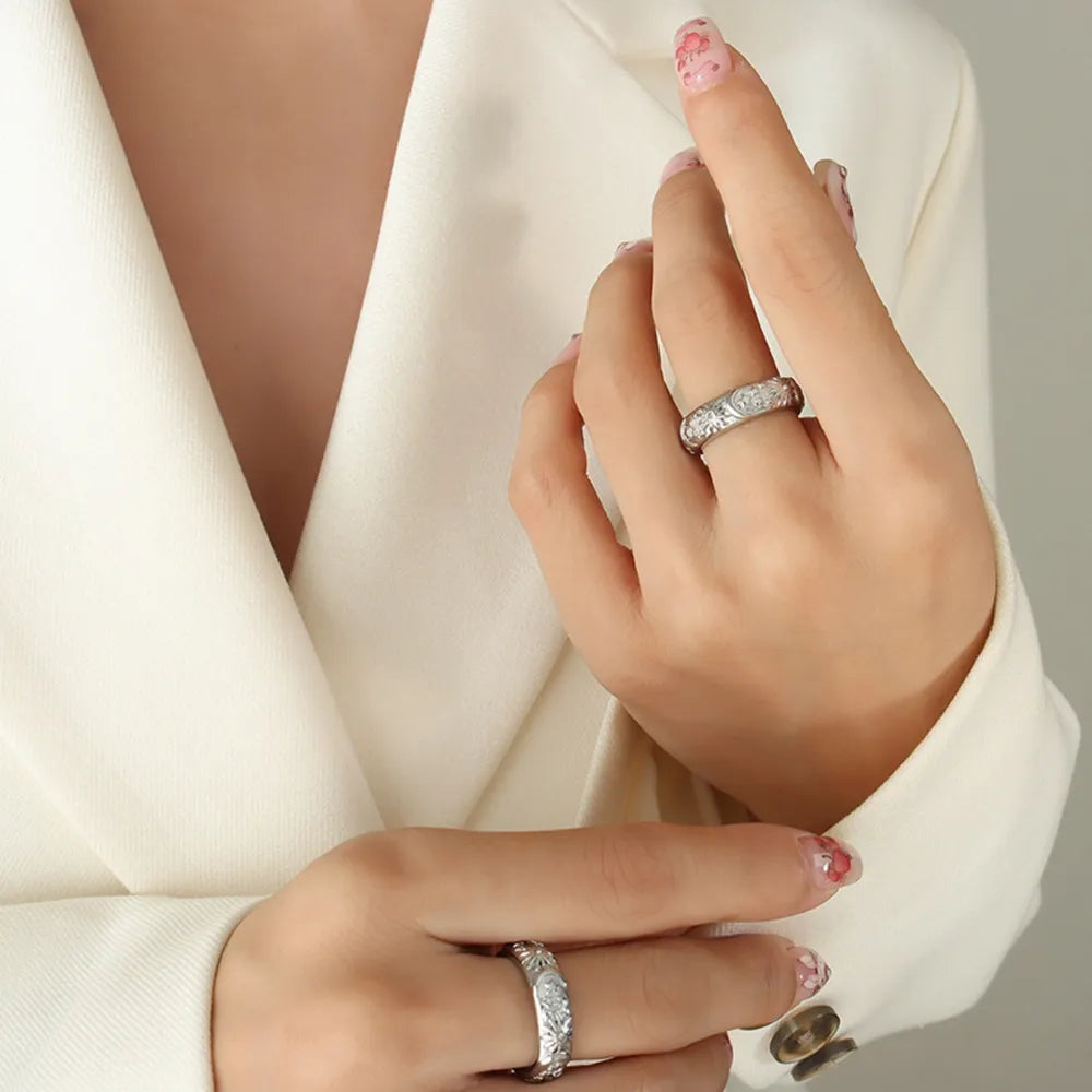 Titanium Steel Inlaid Zircon Embossed Ring in Silver - women's ring