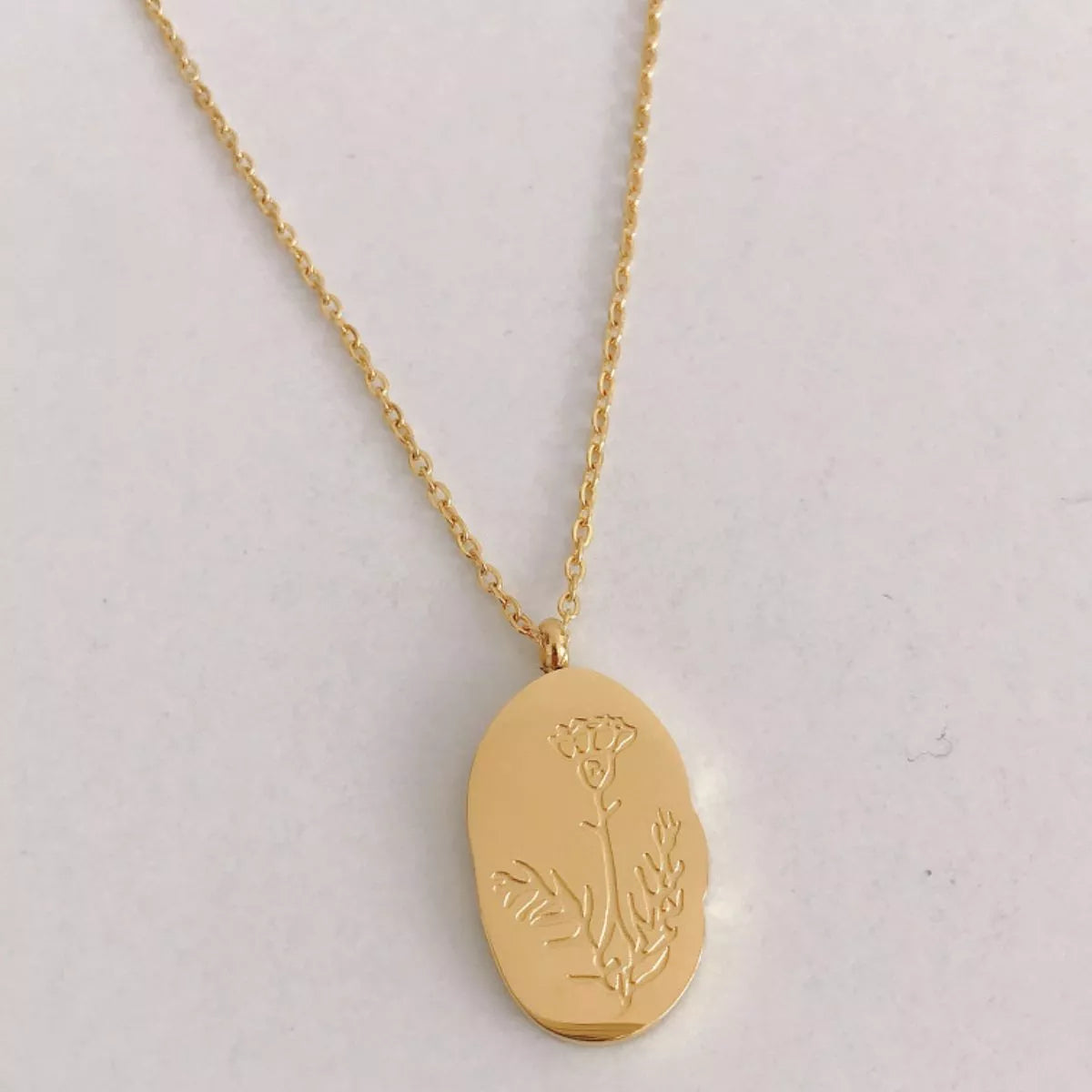 18K Gold-Plated Engraved Pendant Necklace in style four - women's pendant necklace