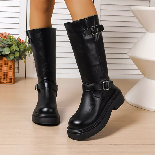 Round-Toe Platform Boots in Black - women's platform boots