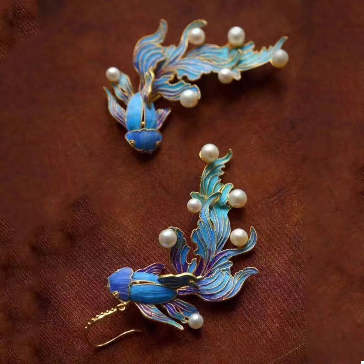 Goldfish Pearl Dangle Earrings - alternate earring view