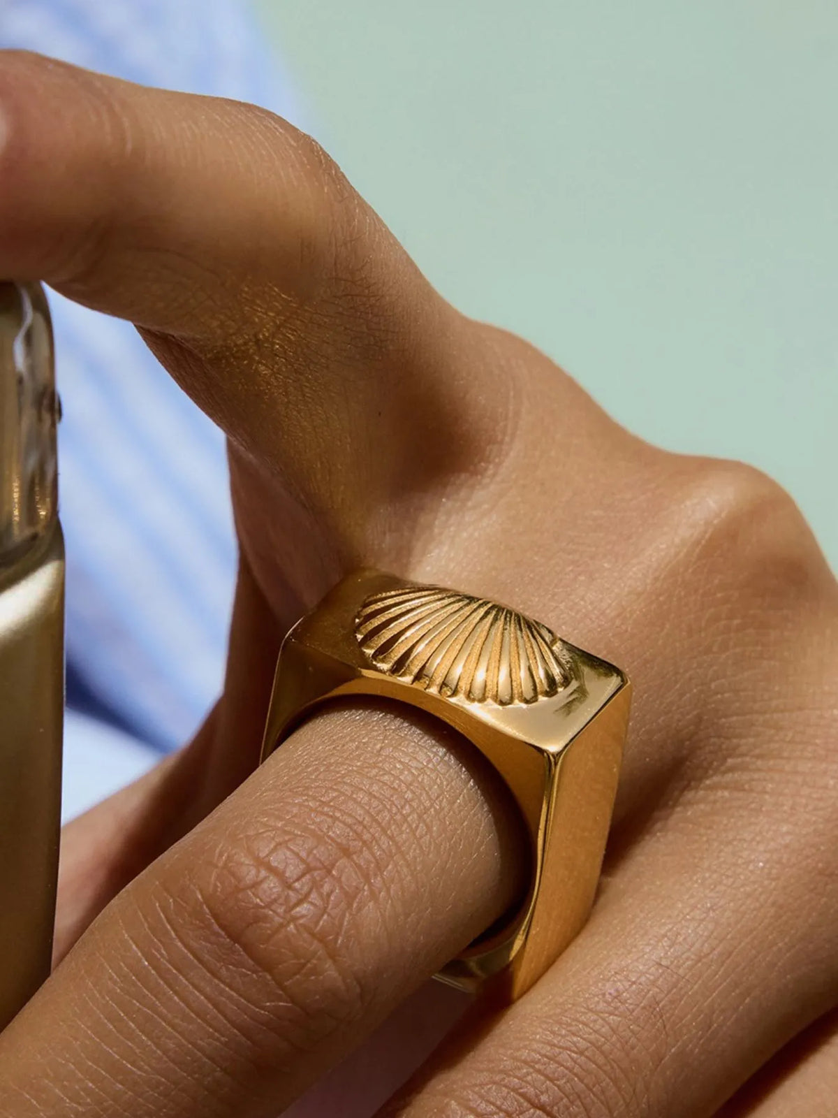 Vintage Shell Pattern Gold Signet Ring in Gold - women's signet ring