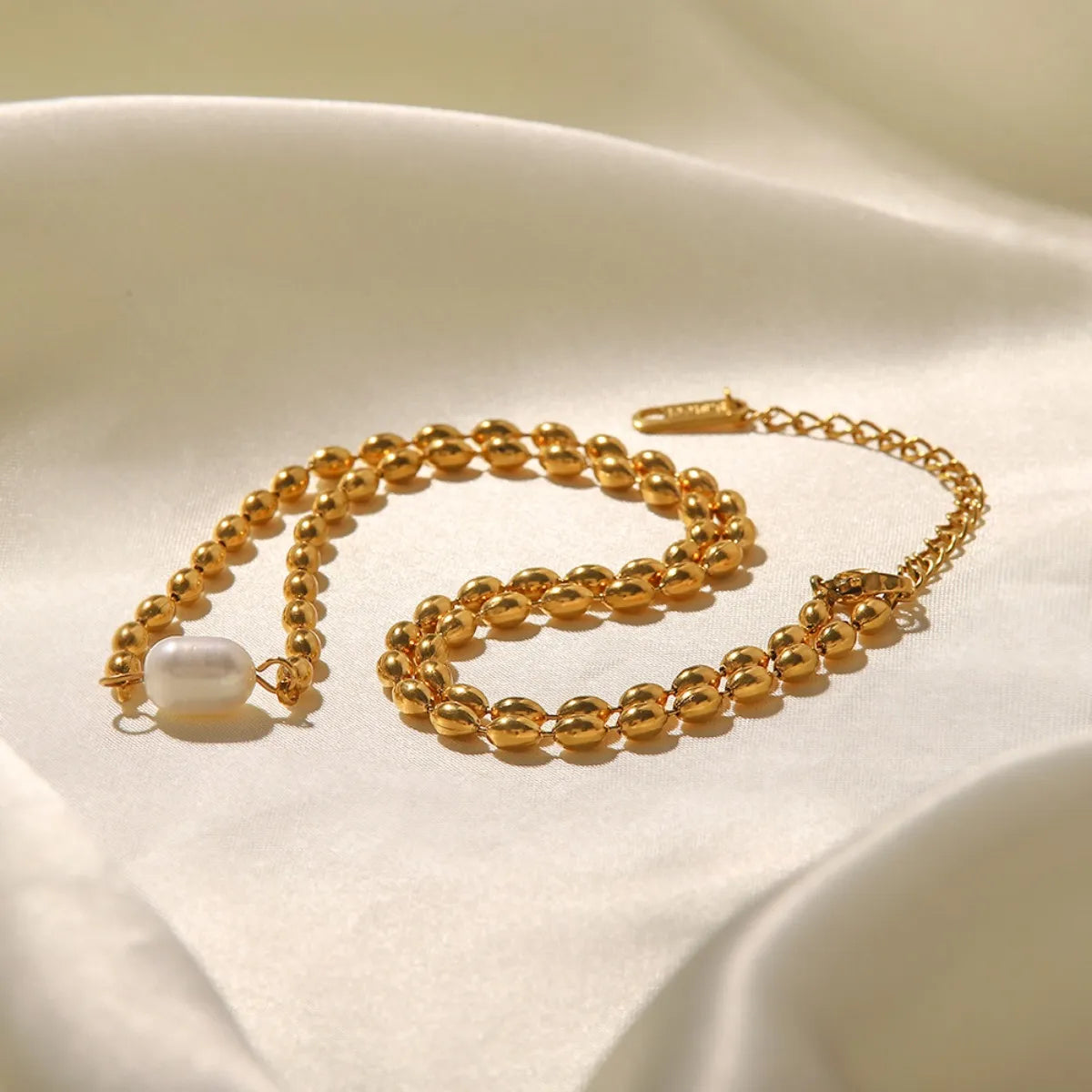 Pearl and Gold Chain Set with Necklace and Bracelet - alternate necklace view
