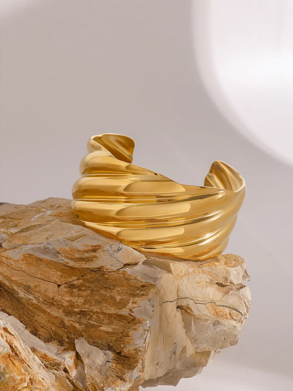18K Gold-Plated Stainless Steel Open Ring - alternate ring view