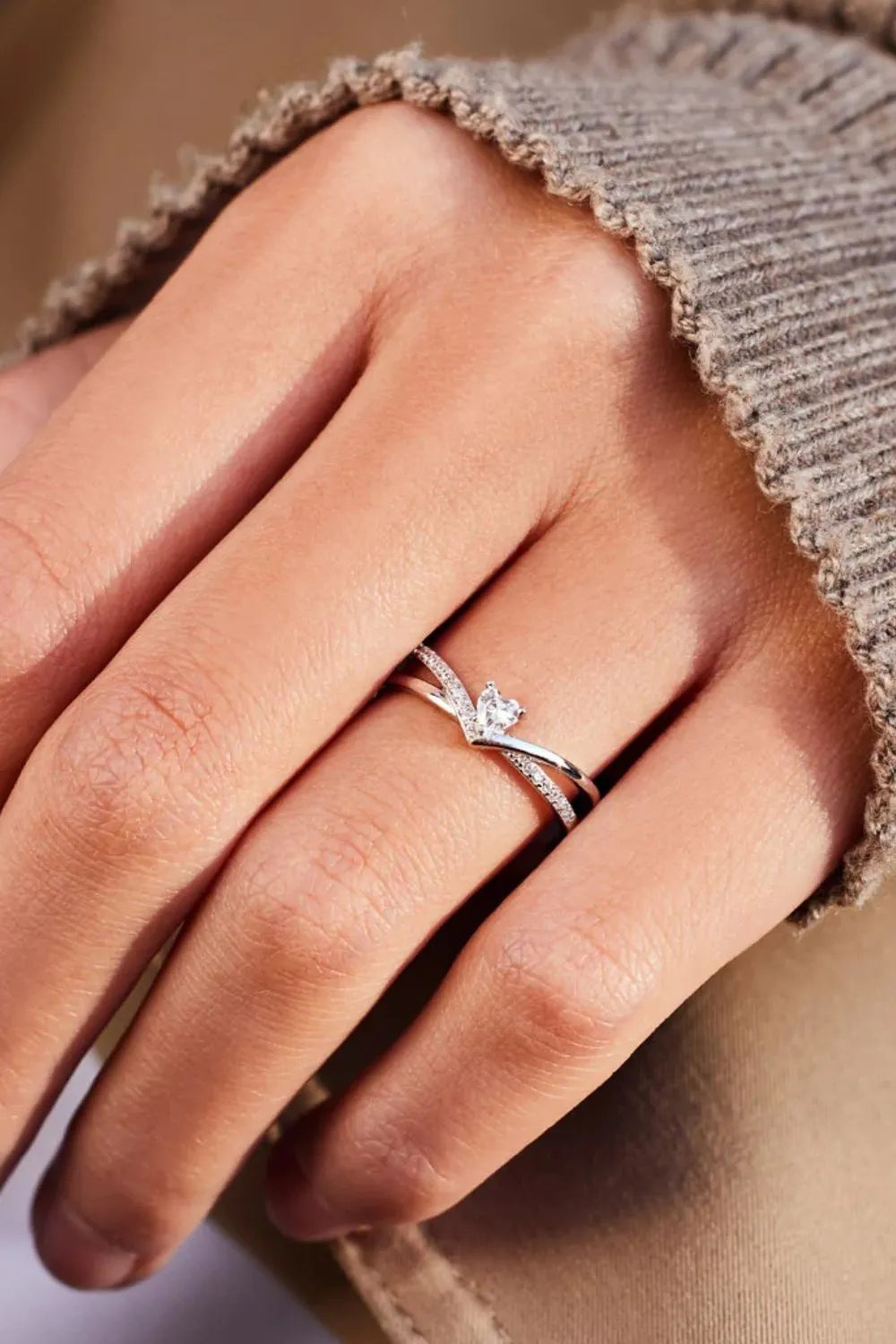 Sterling Silver Inlaid Zircon Heart Open Ring - alternate ring view