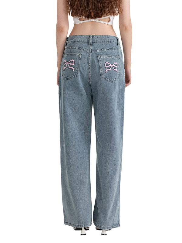 Bow Pocket Relaxed Jeans