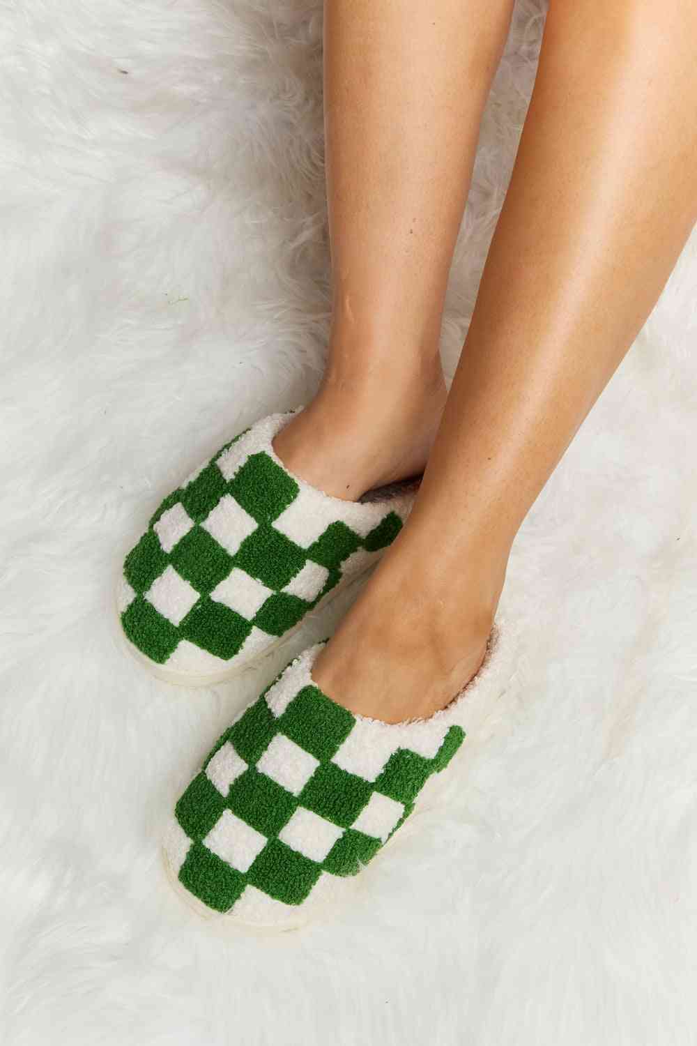 Checkered Plush Slippers